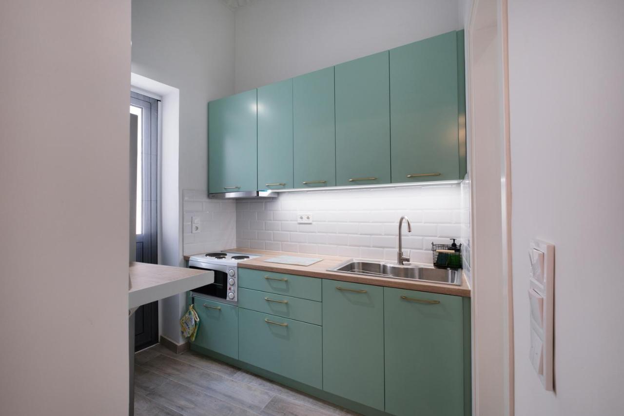 Piraiki Coastal Accommodation Πειραιάς Εξωτερικό φωτογραφία